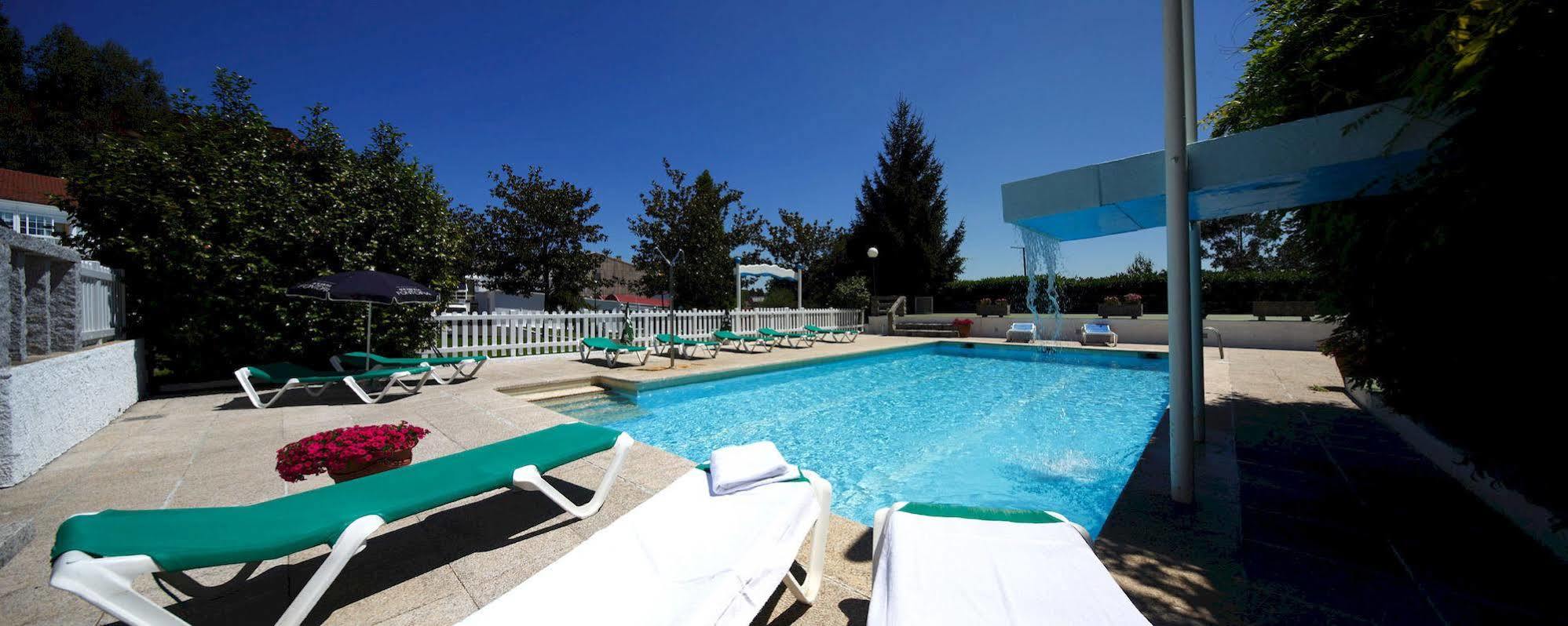 Pension Compostela Inn Cacheiras Eksteriør billede